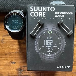 Suunto Core - All Black Outdoor Watch